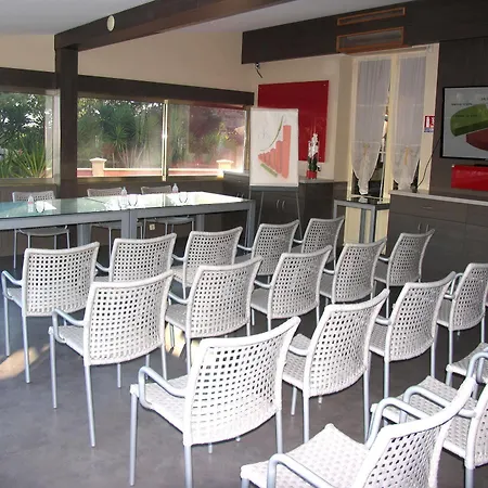 Et Les Amandiers Hotel Saint-Raphael (Var)